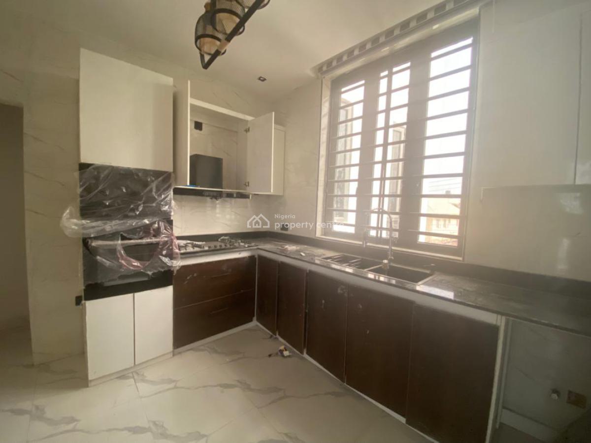 Fully Furnished 3 Bedrooms Apartment, Lekki Phase 1, Lekki, Lagos, Flat / Apartment for Rent