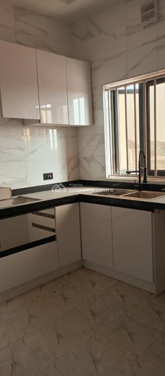 3 Bedroom Apartment Available, Lekki Phase 1, Lekki, Lagos, Flat / Apartment for Rent