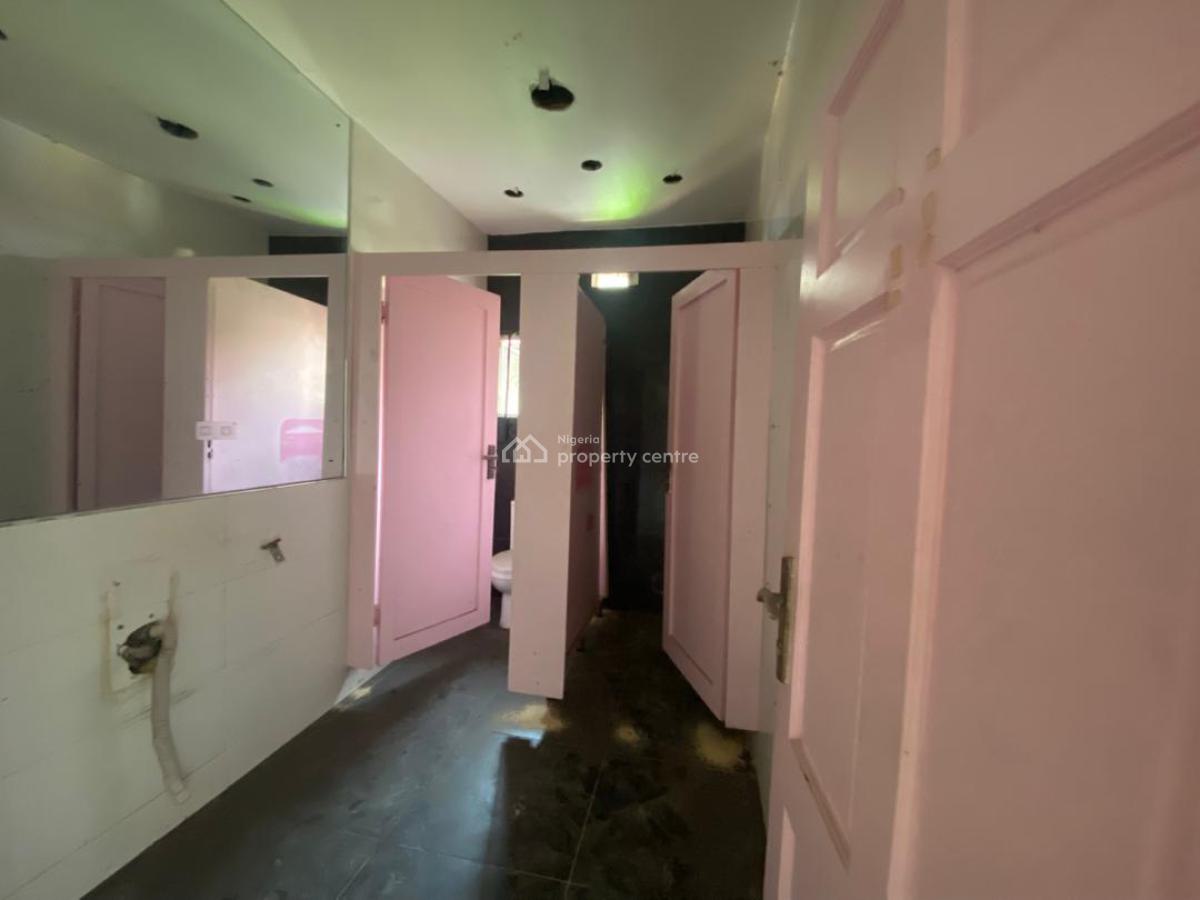 Shopping Complex Space / Office Space, Lekki Phase 1, Lekki, Lagos, Plaza / Complex / Mall for Rent