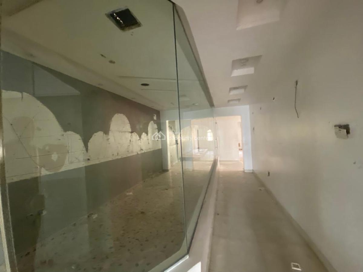 Shopping Complex Space / Office Space, Lekki Phase 1, Lekki, Lagos, Plaza / Complex / Mall for Rent