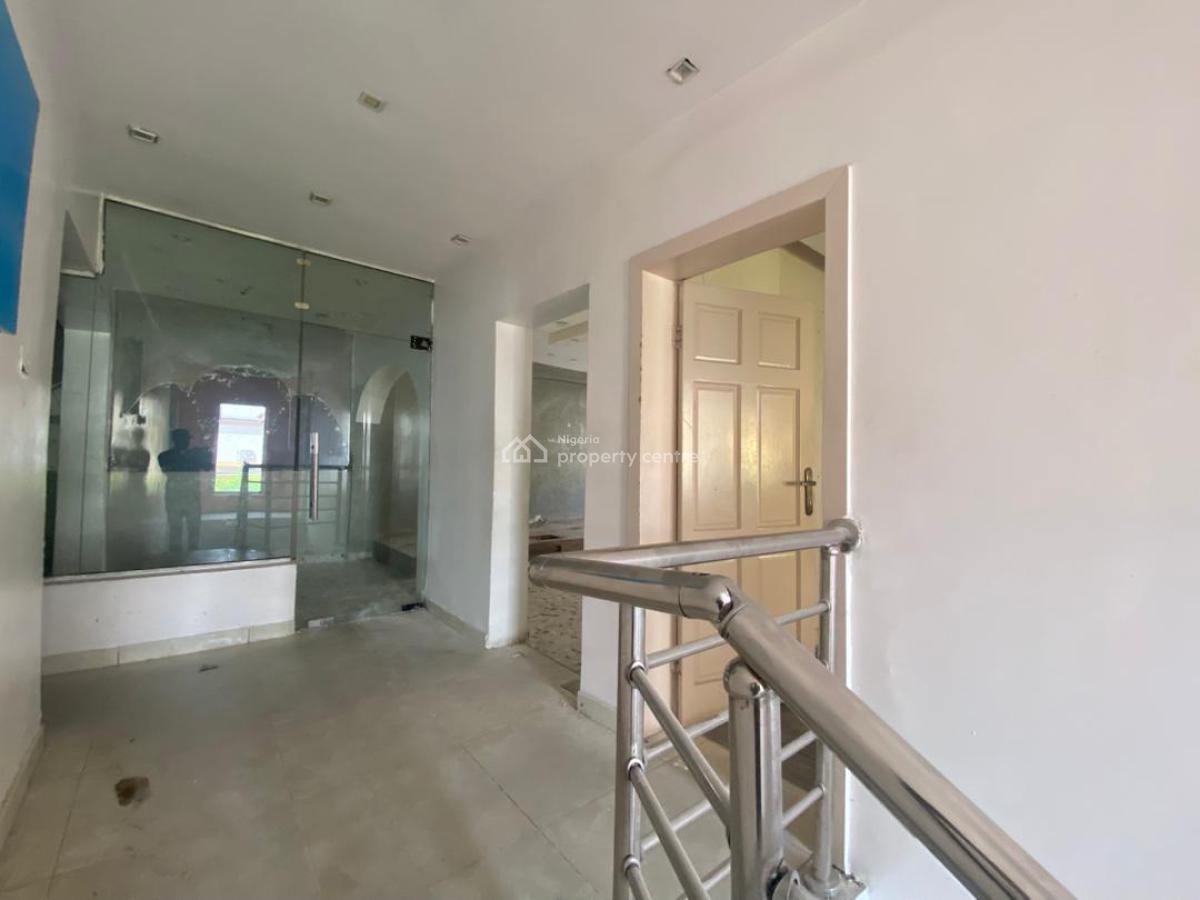 Shopping Complex Space / Office Space, Lekki Phase 1, Lekki, Lagos, Plaza / Complex / Mall for Rent