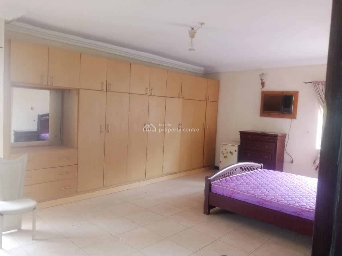 Exquisite Classic Spacious Luxury 4 Bedroom Apartment, Nnpc Senior Staff Quarter, Area 11, Garki, Abuja, Flat / Apartment for Rent