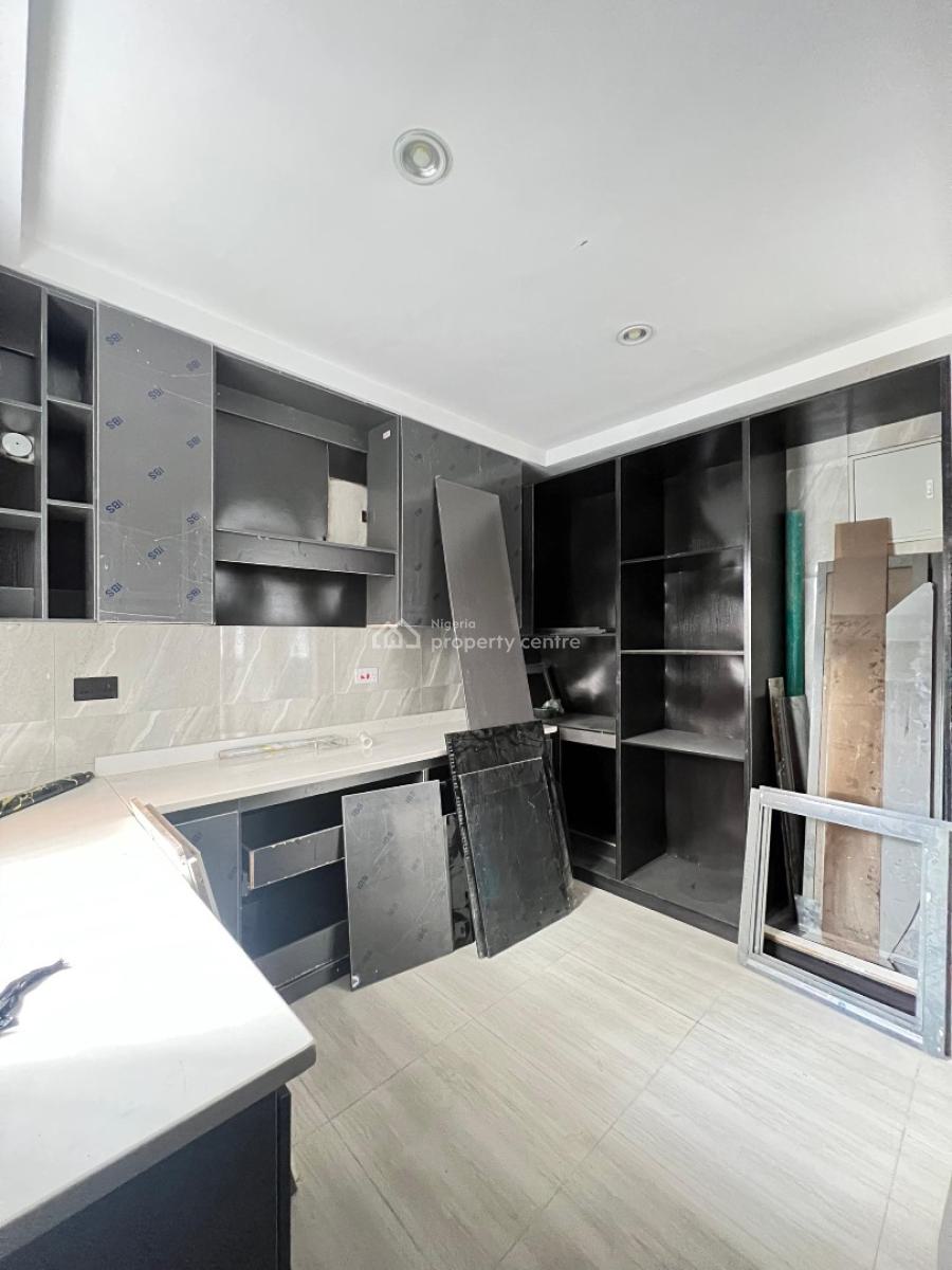 Magnificent 5 Bedroom Duplex, Lekki Phase 1, Lekki, Lagos, Semi-detached Duplex for Sale