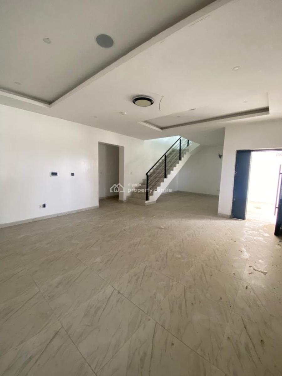 New and Serviced with 24/7 Power Supply 3 Bedroom En-suite Terraced Du, Abraham Adesanya Ogombo Road, Ajah, Lagos, Terraced Duplex for Rent