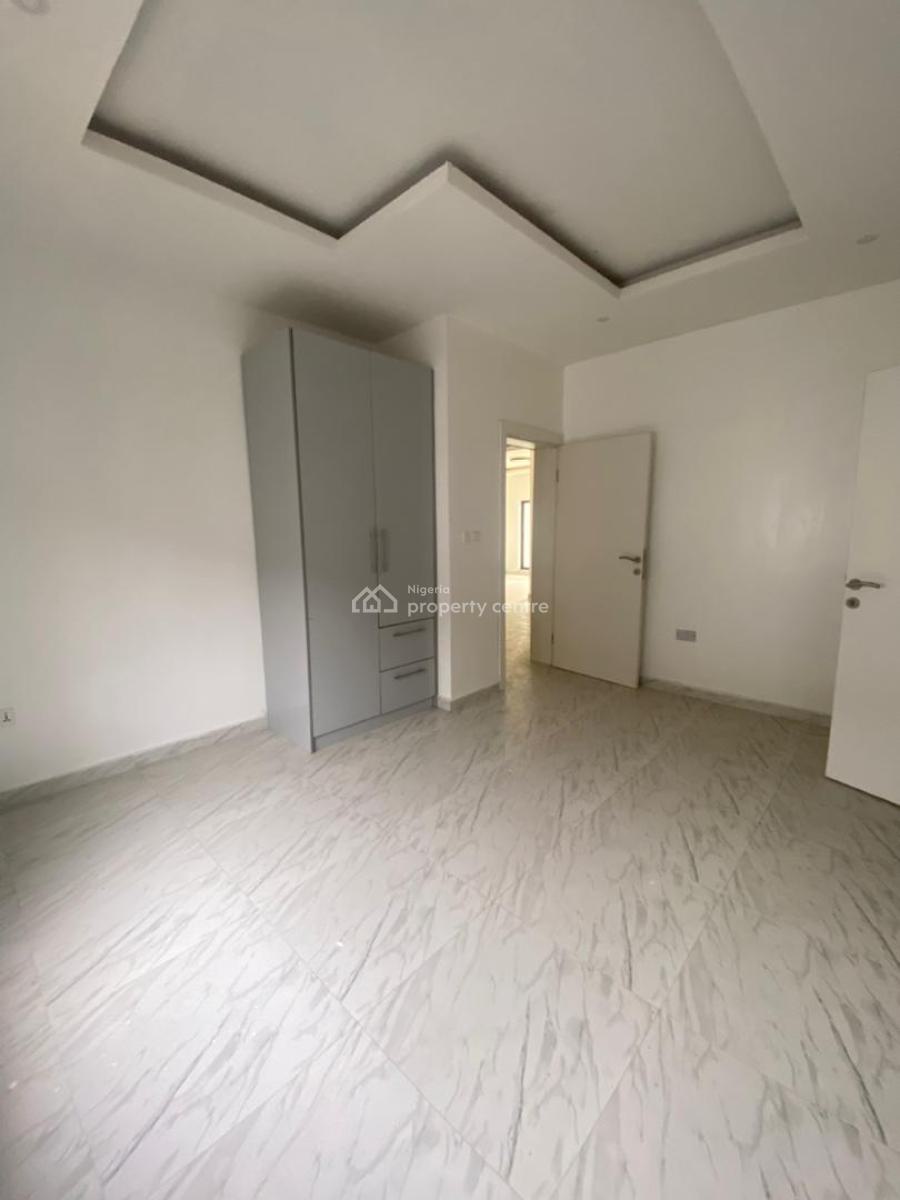 New and Serviced with 24/7 Power Supply 3 Bedroom En-suite Terraced Du, Abraham Adesanya Ogombo Road, Ajah, Lagos, Terraced Duplex for Rent