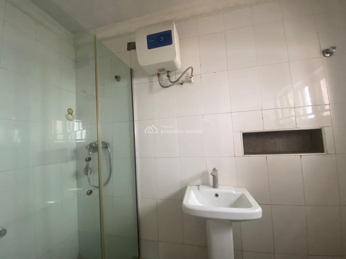 Partly Serviced 1 Bedroom Apartment, Off Freedom Way, Lekki Phase 1, Lekki, Lagos, Flat / Apartment for Rent