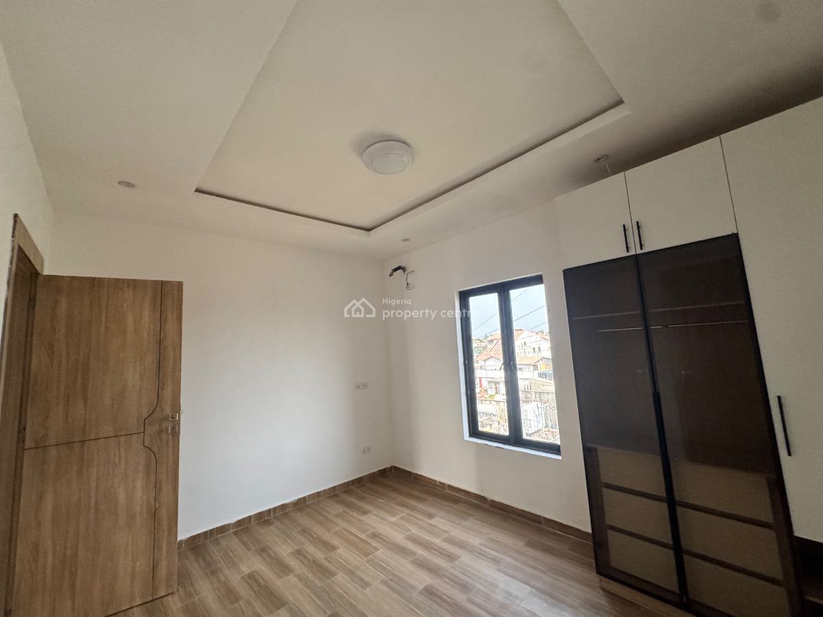 Luxury 4 Bedroom Semidetached Duplex, Gra, Ogudu, Lagos, Semi-detached Duplex for Sale