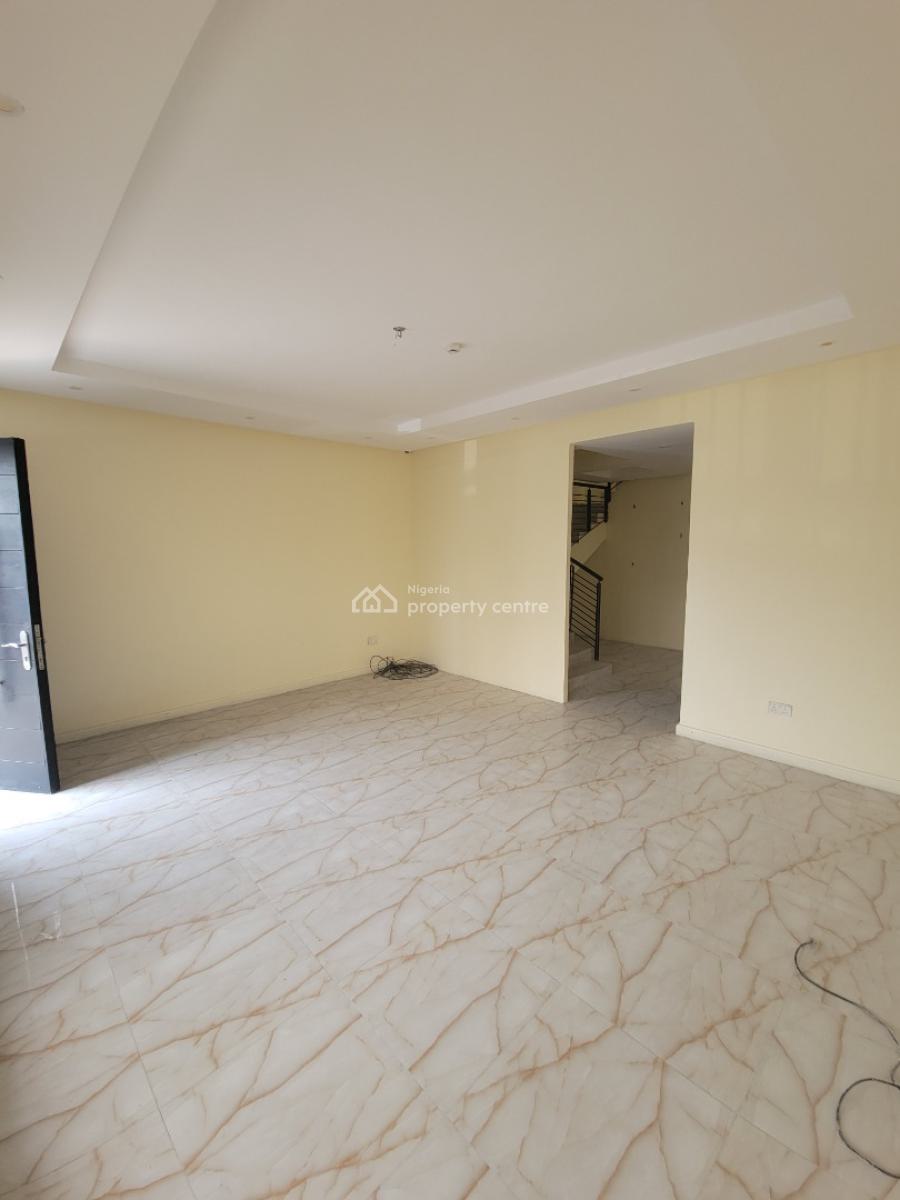 4bedroom Terrace Duplex in Lekki Phase 1 Lagos, Lekki Phase 1, Lekki, Lagos, Terraced Duplex for Sale