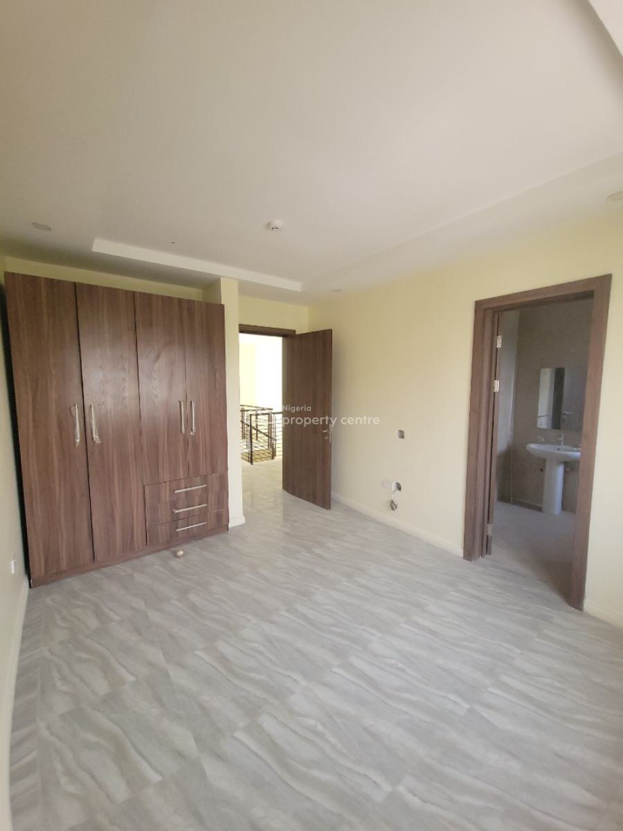 4bedroom Terrace Duplex in Lekki Phase 1 Lagos, Lekki Phase 1, Lekki, Lagos, Terraced Duplex for Sale