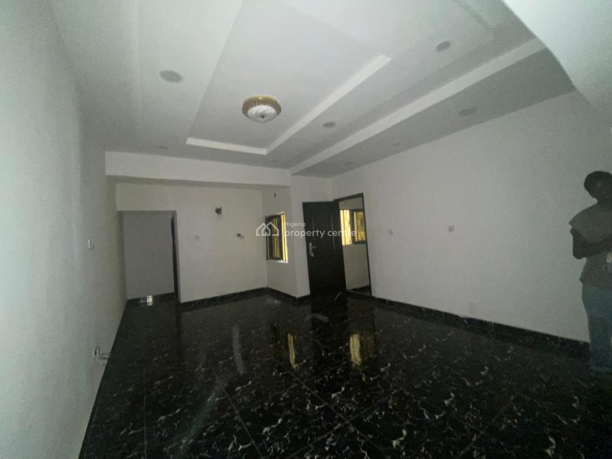2 Bedroom Apartment, Lekki Phase 1, Lekki, Lagos, Flat / Apartment for Rent