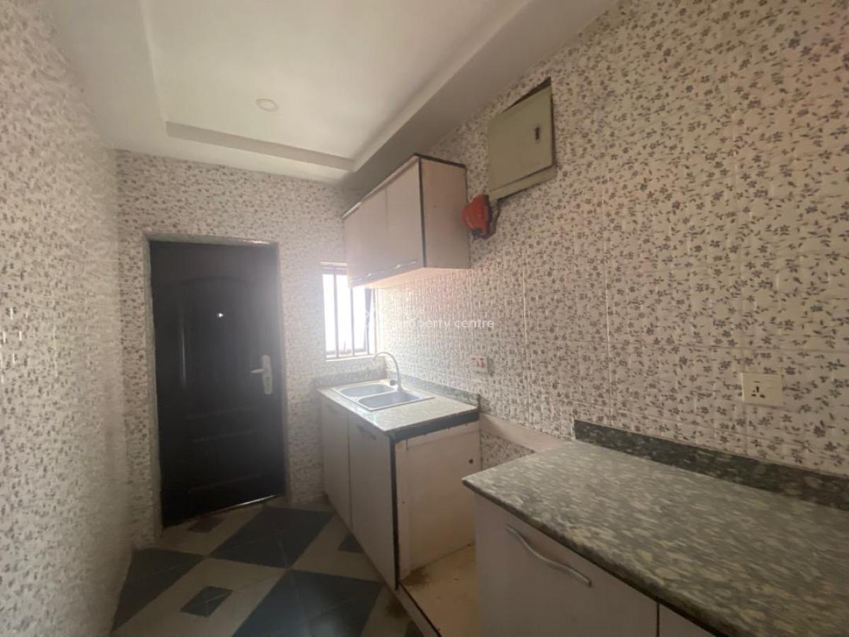 2 Bedroom Apartment, Lekki Phase 1, Lekki, Lagos, Flat / Apartment for Rent