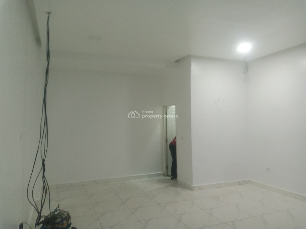 Classic Spacious Luxury Shop) Office Space, Area 11, Garki, Abuja, Plaza / Complex / Mall for Rent