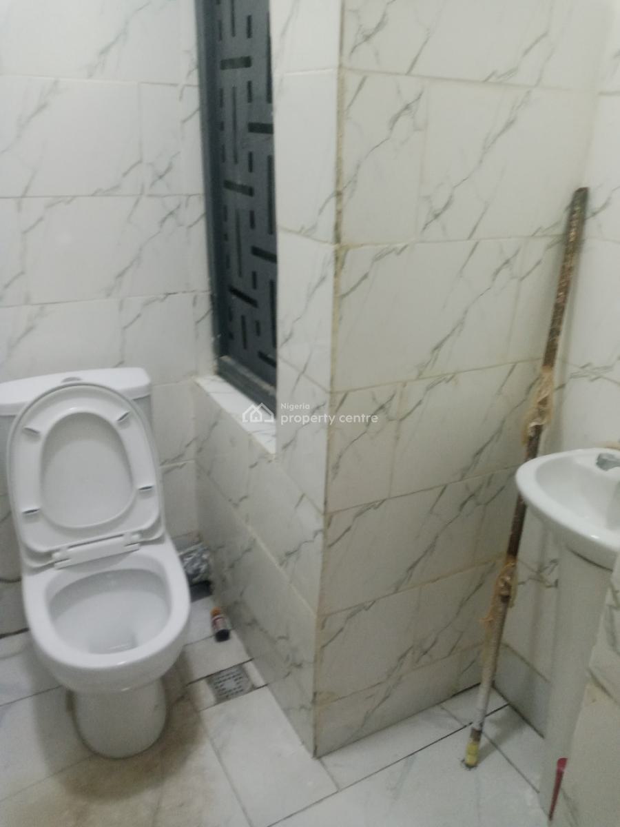 Classic Spacious Luxury Shop) Office Space, Area 11, Garki, Abuja, Plaza / Complex / Mall for Rent