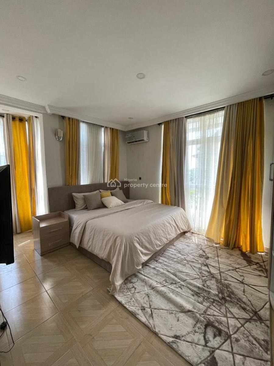 Spacious 2-bedroom Apartment, Chevron, Lekki, Lagos, Flat / Apartment for Sale