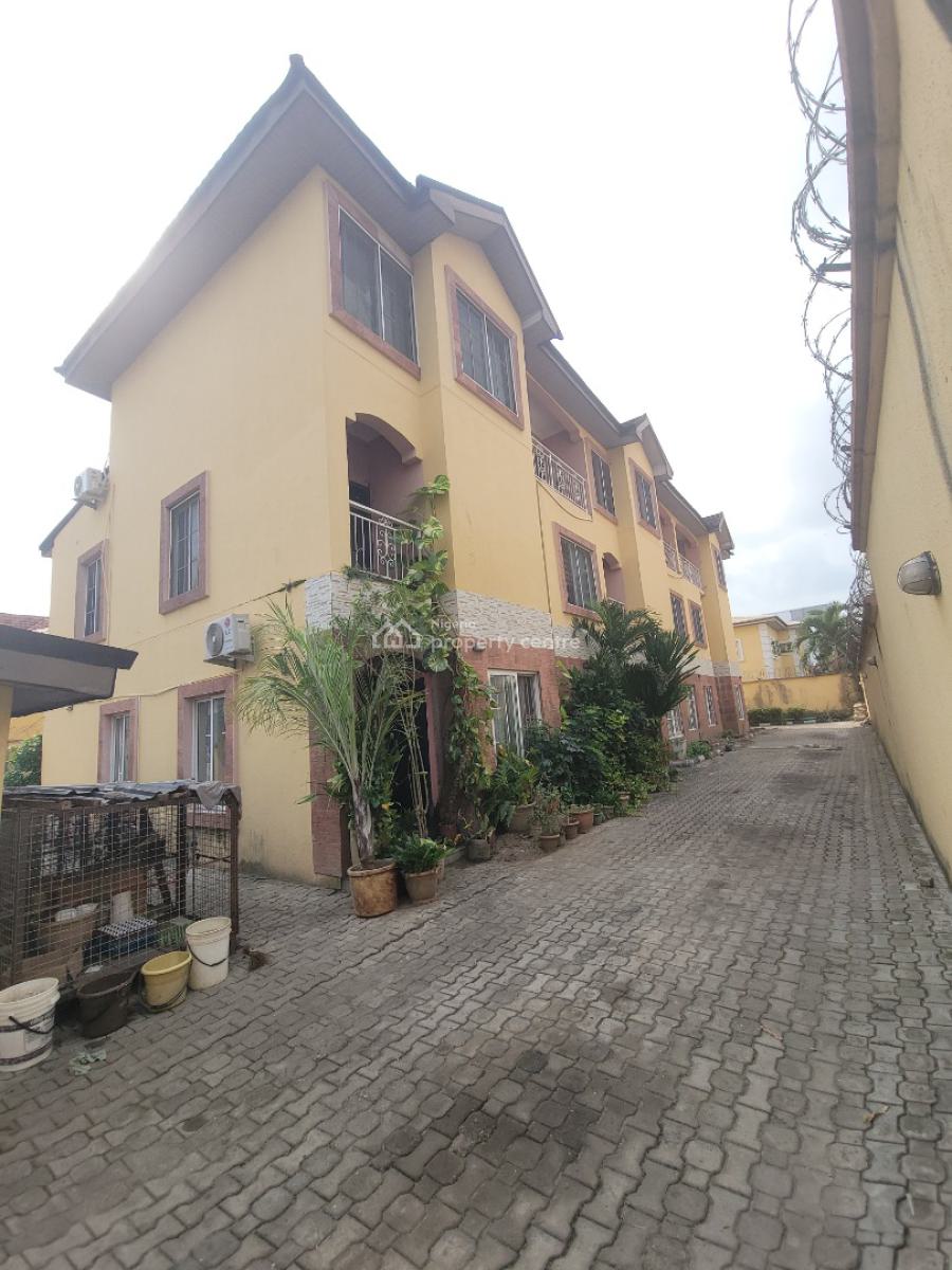 4 Bedroom Terrace Duplex, Lekki Phase 1, Lekki, Lagos, Terraced Duplex for Rent