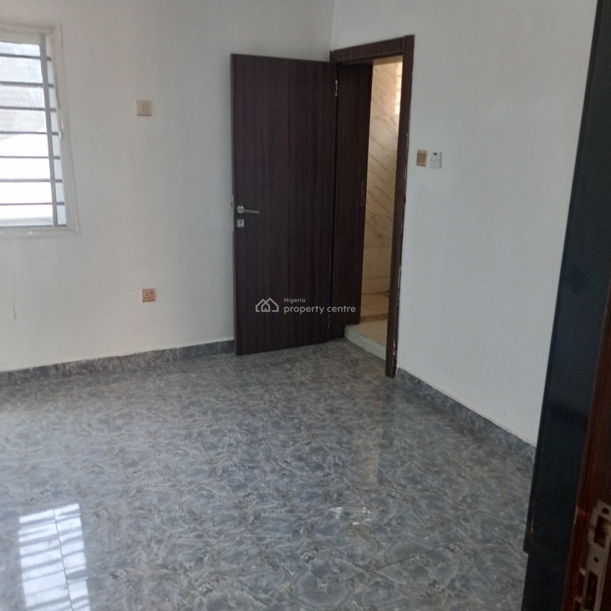 Spacious and Sharp 3 Bedroom Apartment (upstairs), Seaside Estate, Lekki, Badore, Ajah, Lagos, Flat / Apartment for Rent