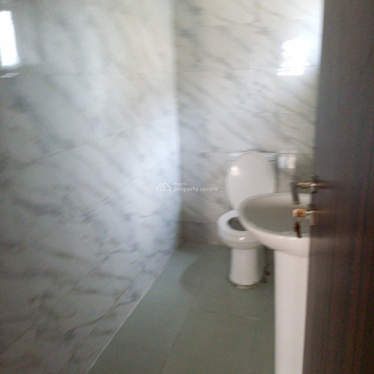 Spacious and Sharp 3 Bedroom Apartment (upstairs), Seaside Estate, Lekki, Badore, Ajah, Lagos, Flat / Apartment for Rent