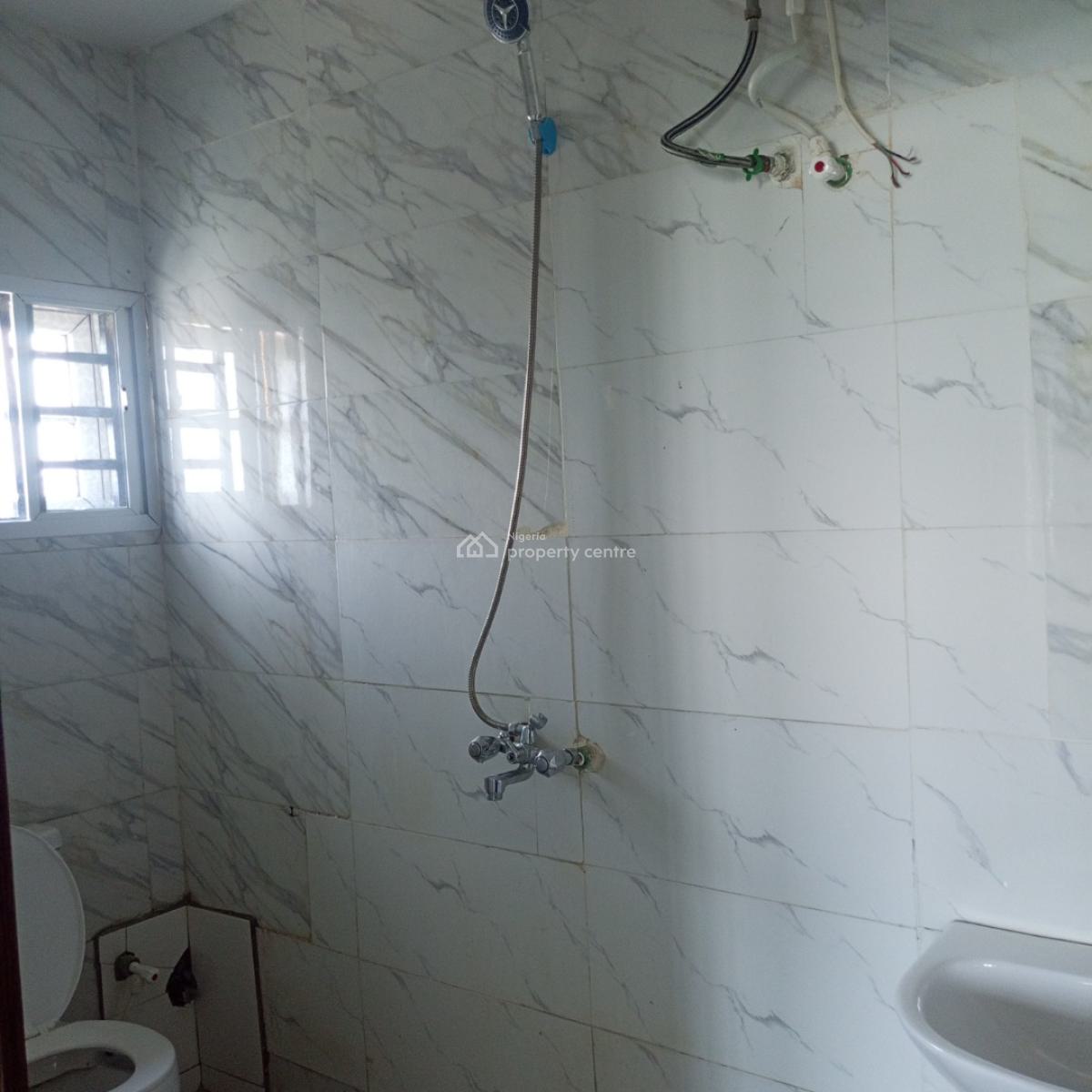 Spacious and Sharp 3 Bedroom Apartment (upstairs), Seaside Estate, Lekki, Badore, Ajah, Lagos, Flat / Apartment for Rent