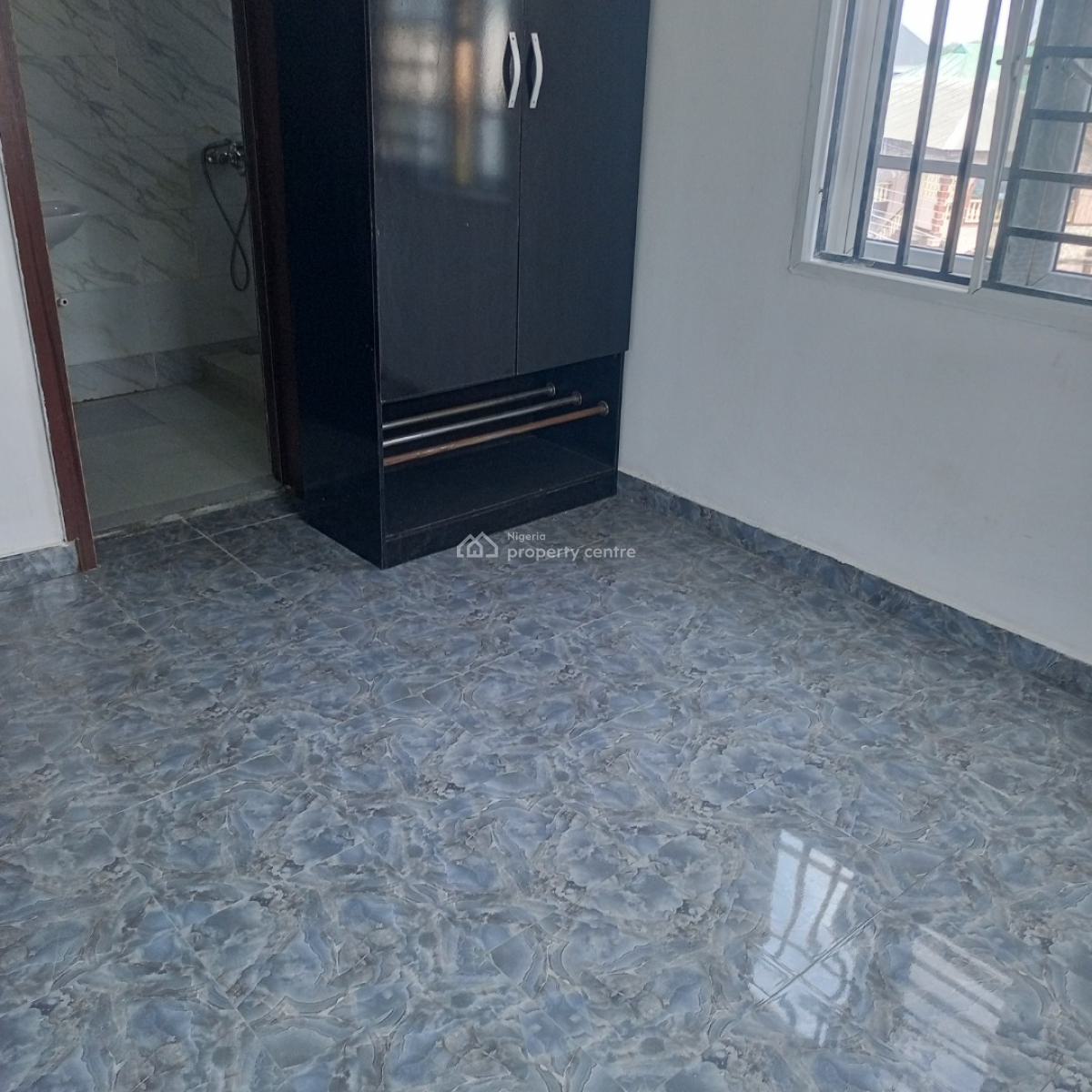 Spacious and Sharp 3 Bedroom Apartment (upstairs), Seaside Estate, Lekki, Badore, Ajah, Lagos, Flat / Apartment for Rent