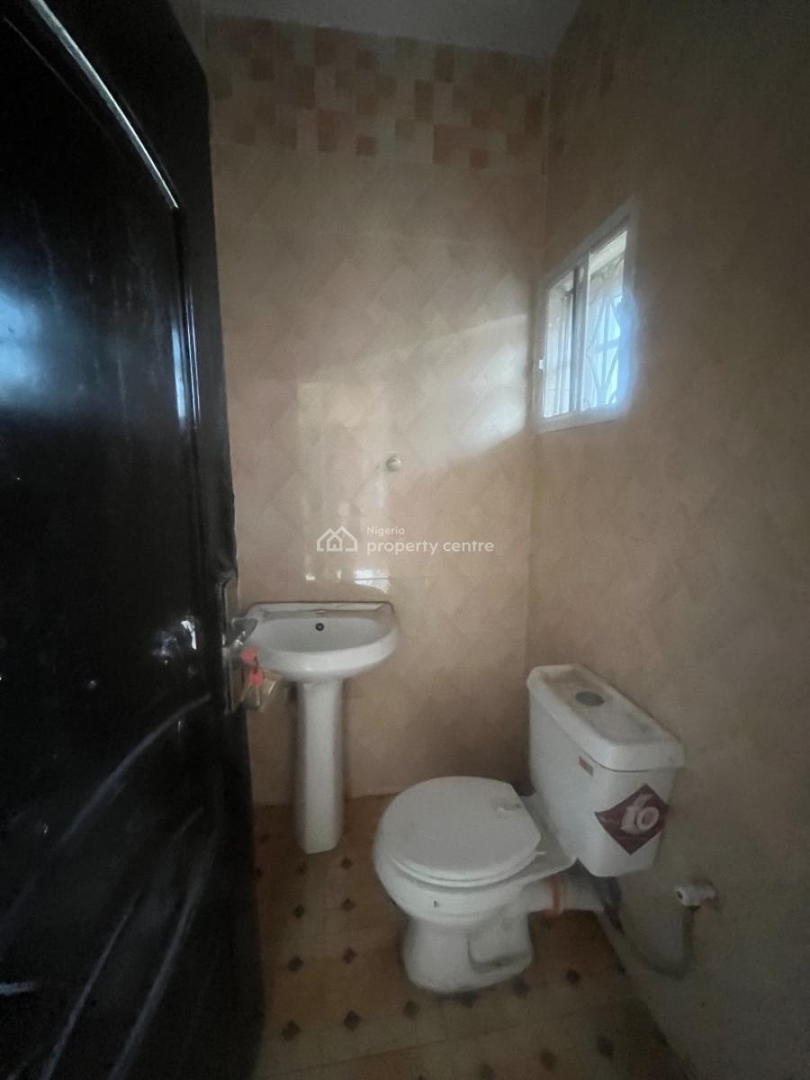 3bedroom Flat, Coastal Road Okunajah, Ajah, Lagos, Flat / Apartment for Rent
