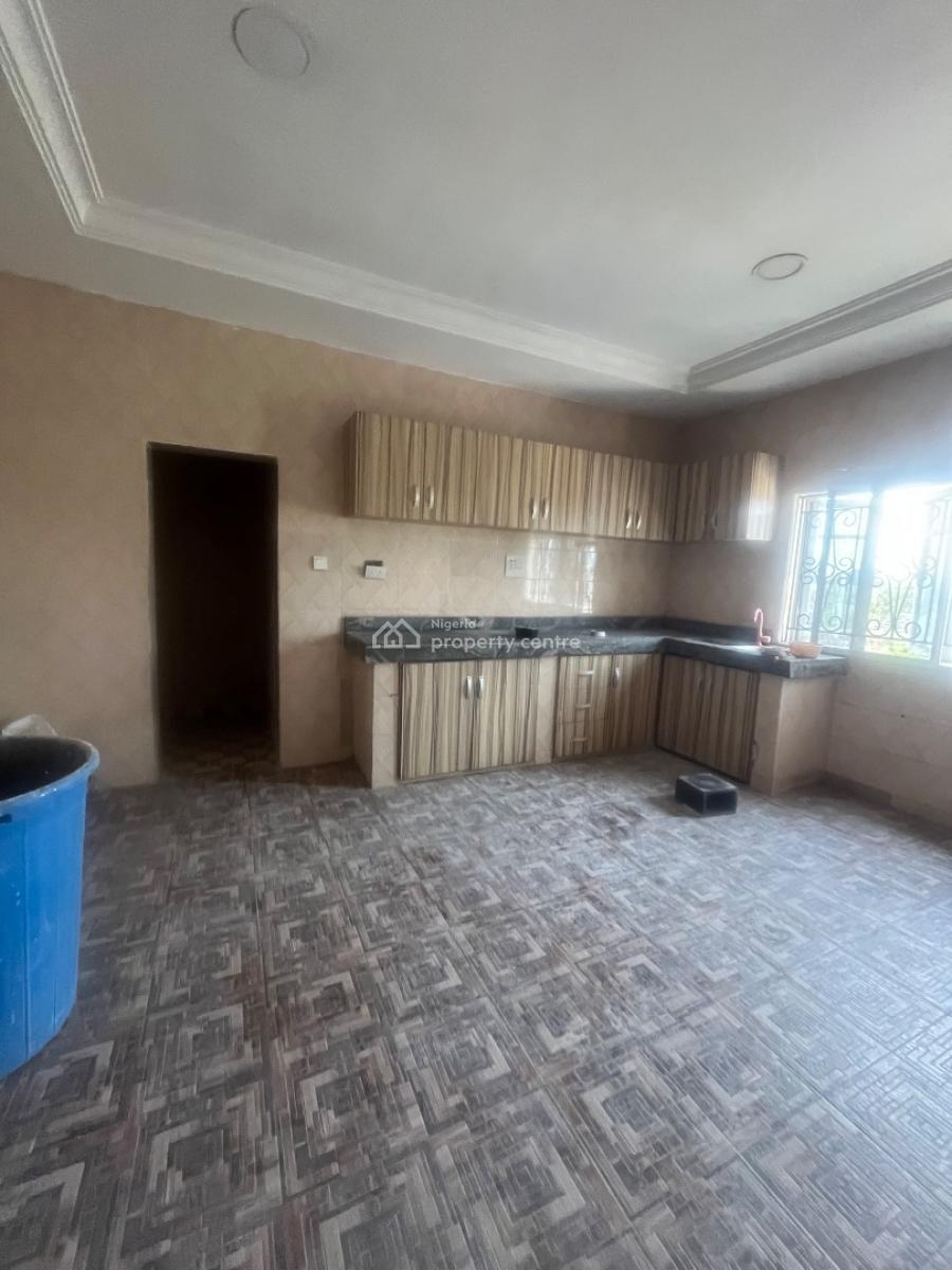 3bedroom Flat, Coastal Road Okunajah, Ajah, Lagos, Flat / Apartment for Rent