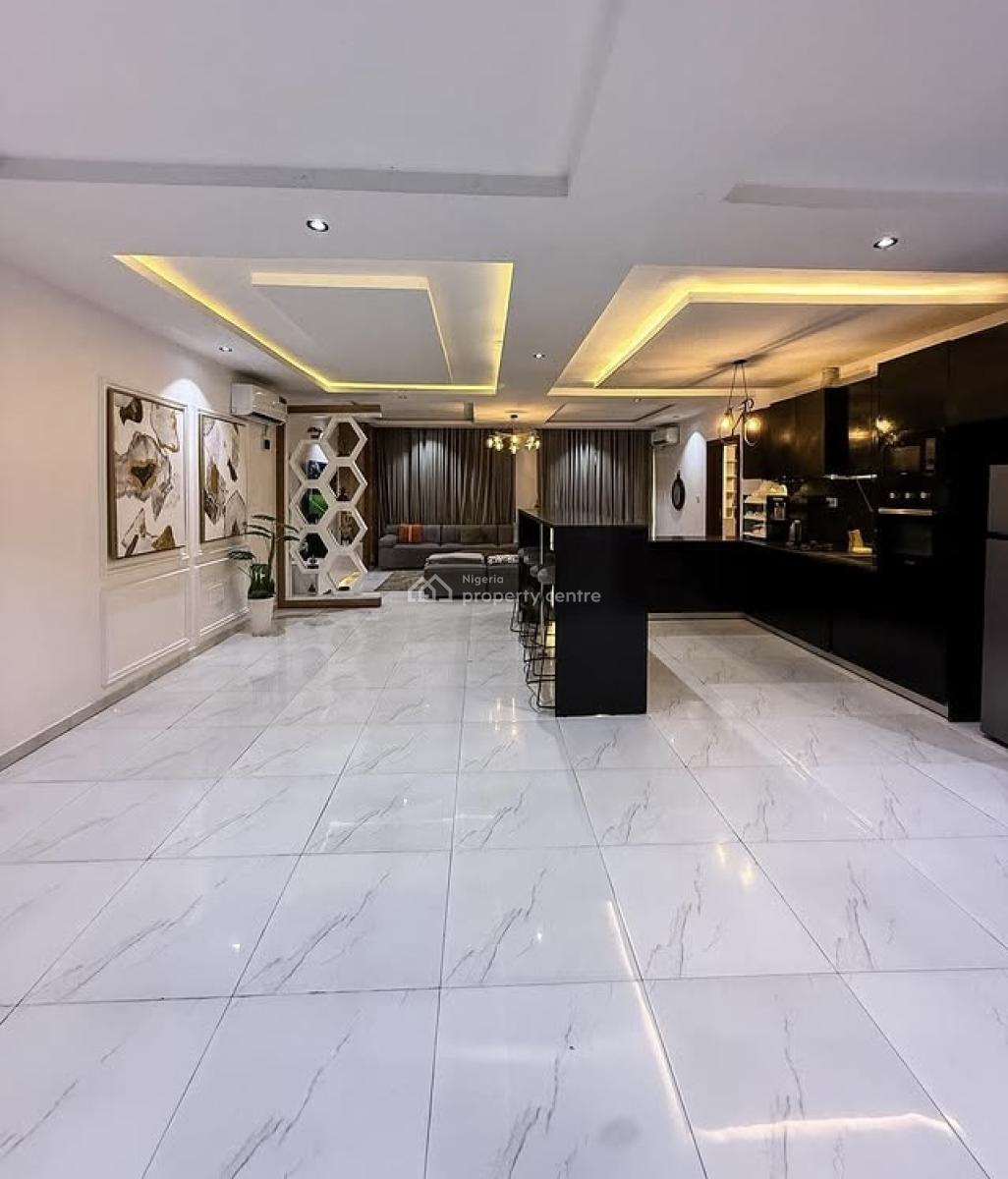 Spacious 2 Bedroom Apartment with Bq, Lekki Phase 1, Lekki, Lagos, Block of Flats for Sale