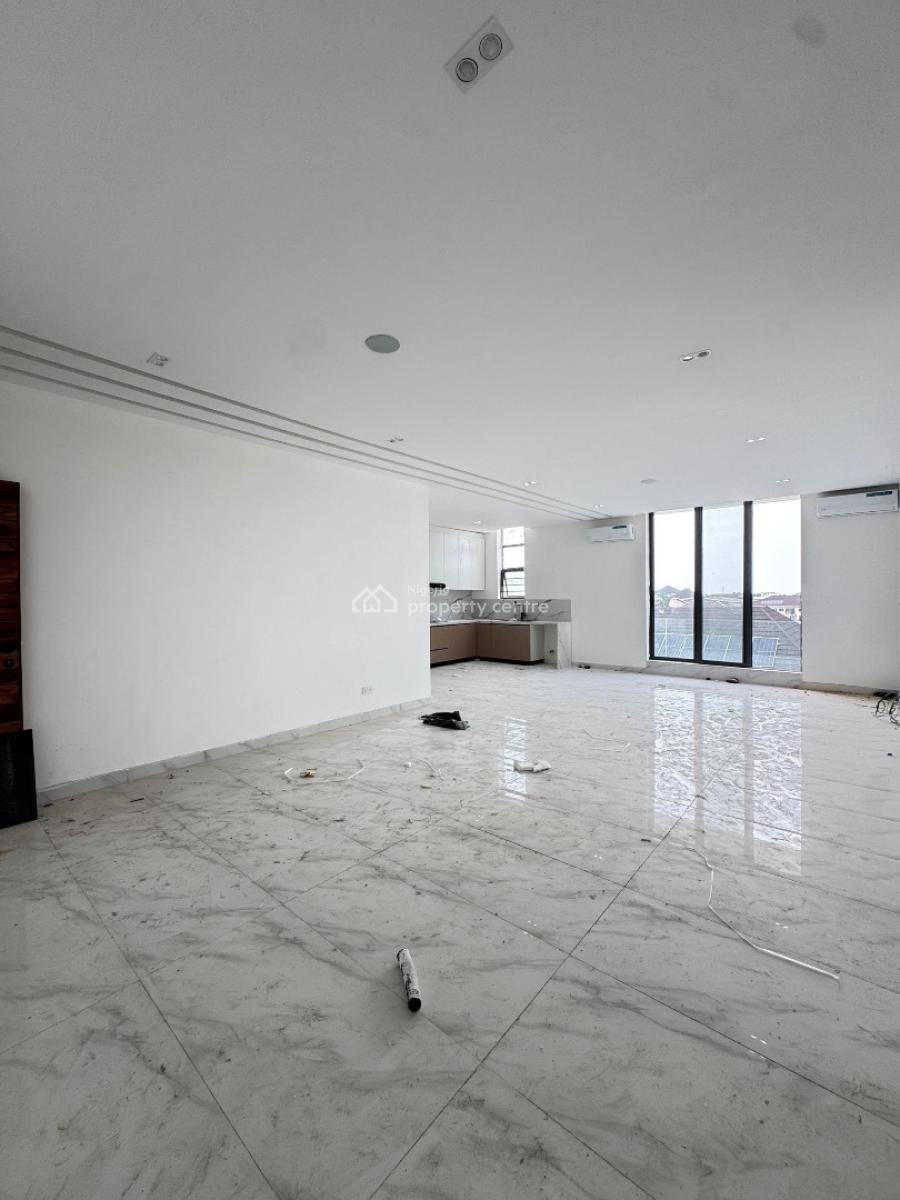 2 Bedroom Apartment, Lekki Phase 1, Lekki, Lagos, Flat / Apartment for Sale