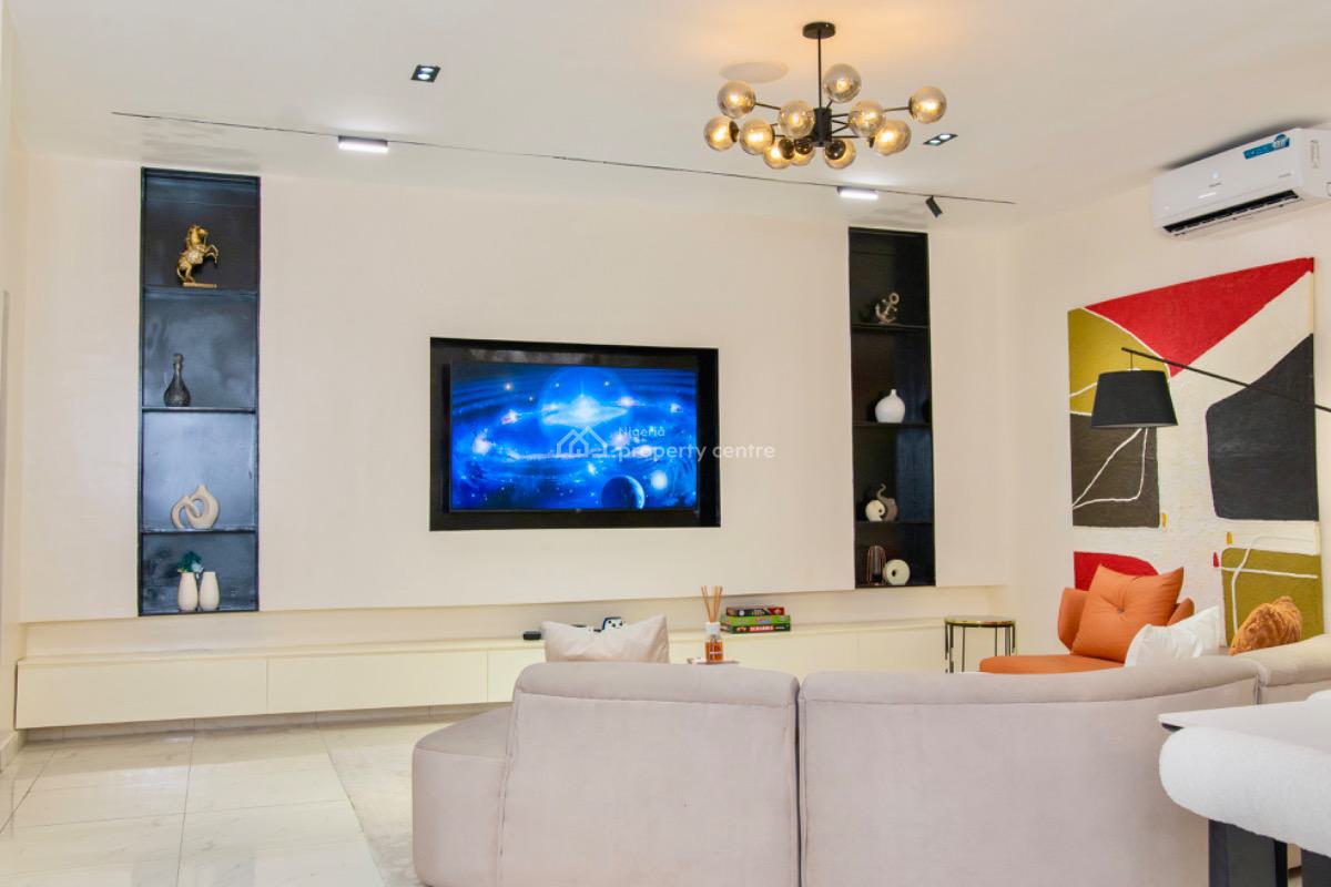 1 Bedroom Apartment, Freedom Way, Lekki Phase 1, Lekki, Lagos, Flat / Apartment Short Let