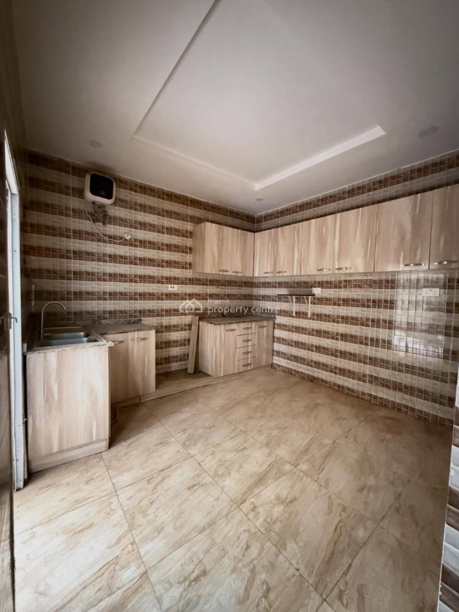 4 Bedroom Terrace Duplex+ Bq, Guzape District, Abuja, Terraced Duplex for Rent