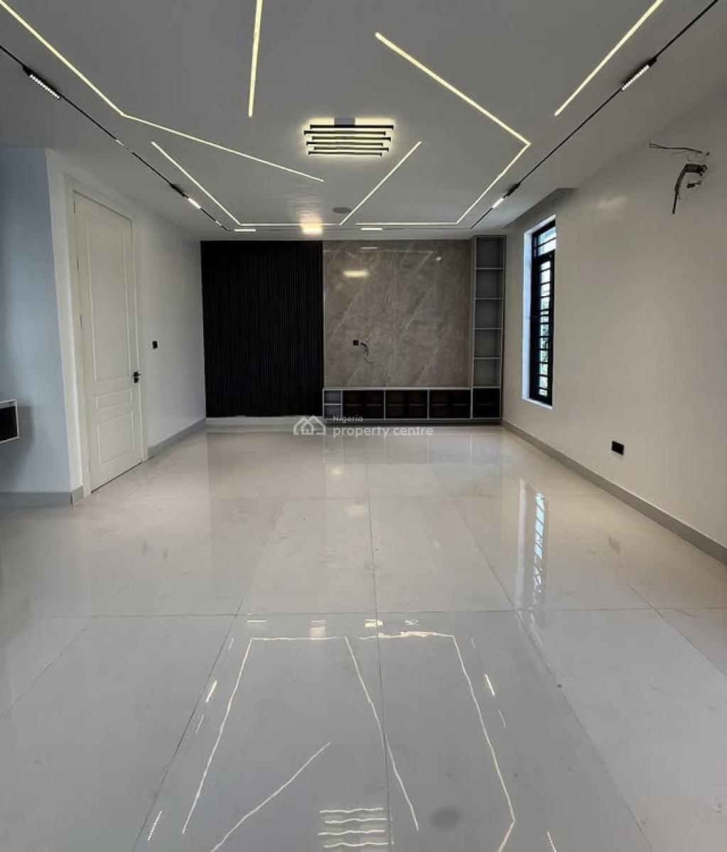 Lovely 5 Bedroom Detached Duplex with Pool,cinema and Bq, Lekki Phase 1, Lekki, Lagos, Detached Duplex for Sale