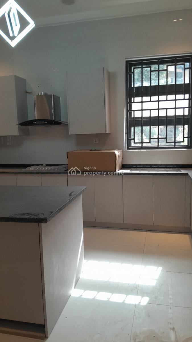 Prime 7-bedroom Luxury Mansion, Maitama District, Abuja, Detached Duplex for Sale