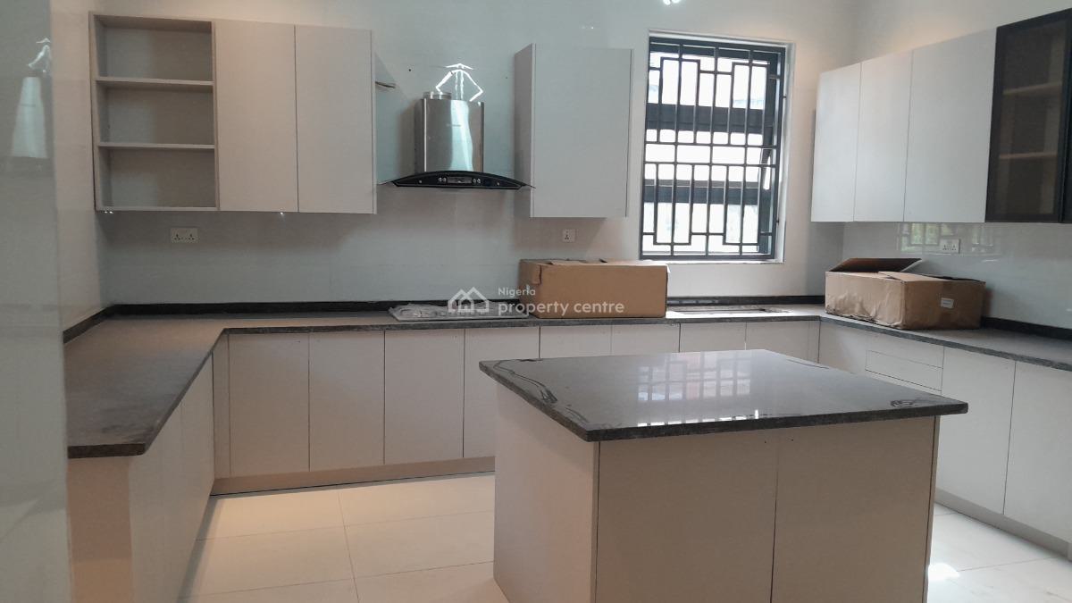 Prime 7-bedroom Luxury Mansion, Maitama District, Abuja, Detached Duplex for Sale