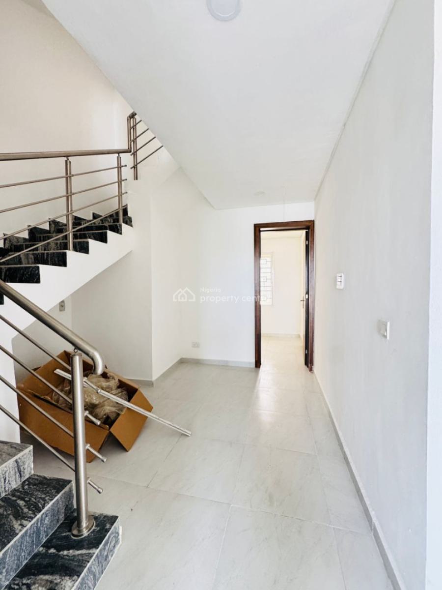 Exquisitely Built 4 Bedroom Semi-detached Duplex with Bq, Chevron, Lekki, Lagos, Detached Duplex for Rent