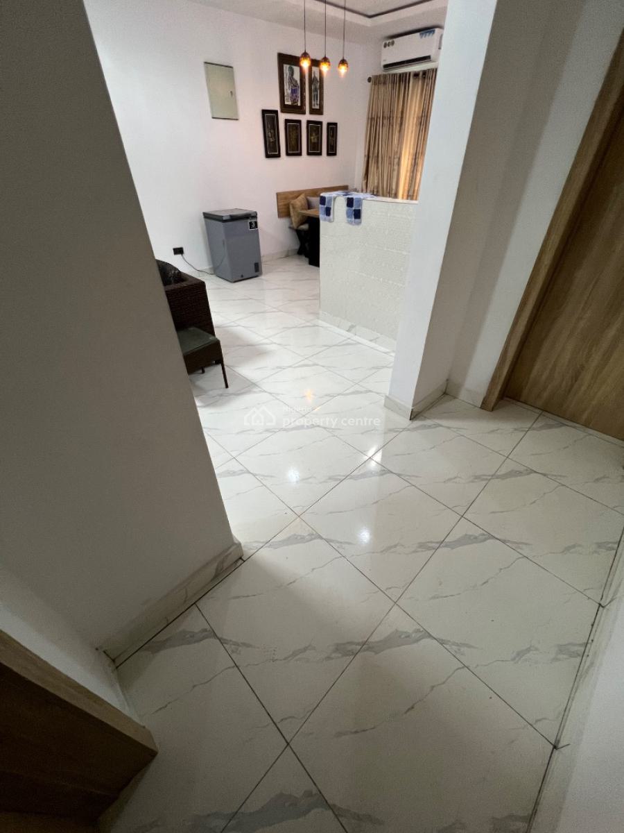 Contemporary 2-bedroom Apartment, Ikate Elegushi, Lekki, Lagos, Flat / Apartment for Rent