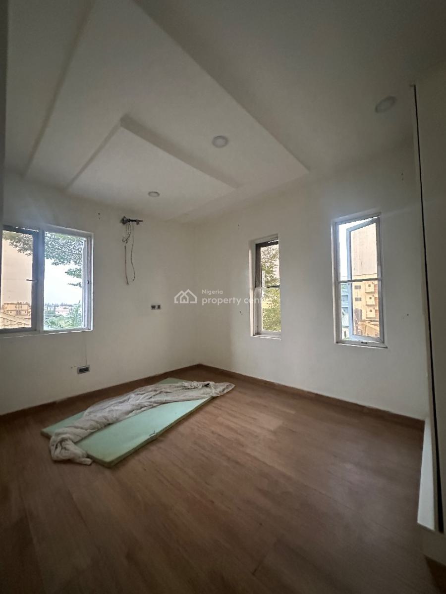 2 Bedrooms Apartment Available, 2nd Toll Gate, Lekki, Lagos, Flat / Apartment for Rent