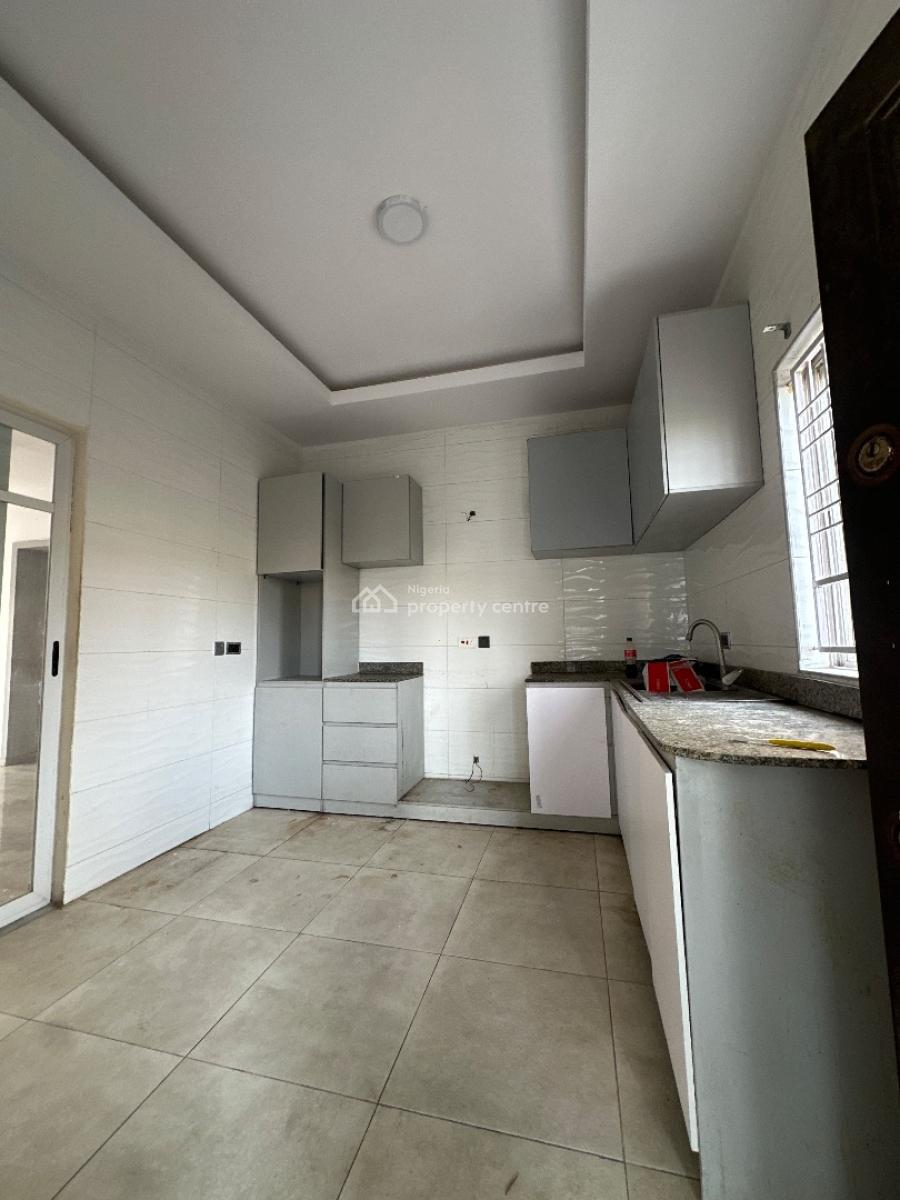 2 Bedrooms Apartment Available, 2nd Toll Gate, Lekki, Lagos, Flat / Apartment for Rent