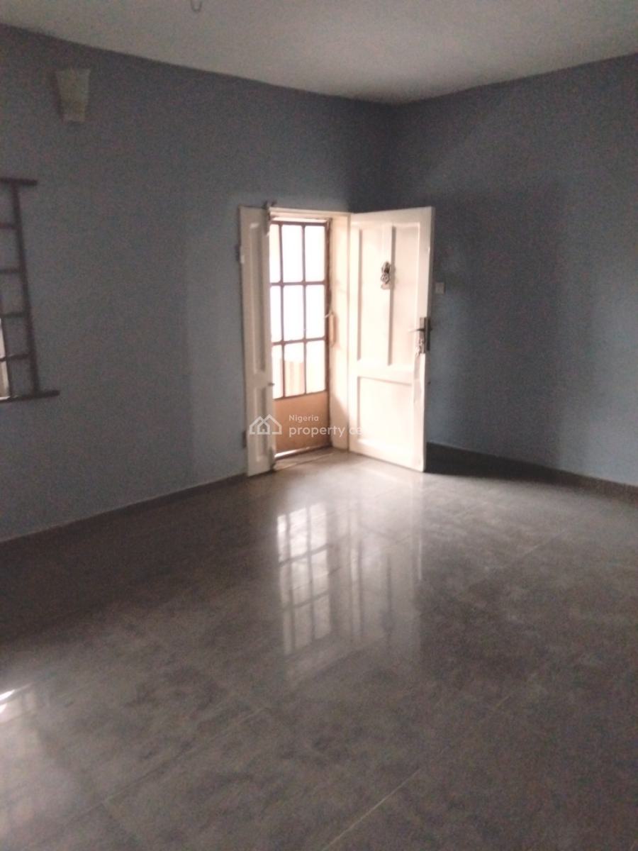 3 Bedroom Flat All Rooms Ensuilt with 4 Toilet, in a Secored Environment at Balogun Iju Ishaga Agege Lagos, Iju-ishaga, Agege, Lagos, Flat / Apartment for Rent