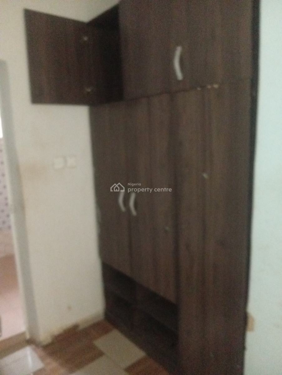 Executive 2 Bedroom Flat, Fashina St. Off Ajuwon Akute Road Via Ojodu Berger Lagos, Ojodu Berger, Ojodu, Lagos, Flat / Apartment for Rent