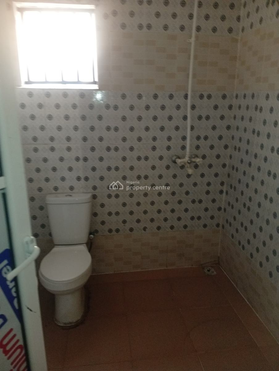 Executive 2 Bedroom Flat, Fashina St. Off Ajuwon Akute Road Via Ojodu Berger Lagos, Ojodu Berger, Ojodu, Lagos, Flat / Apartment for Rent