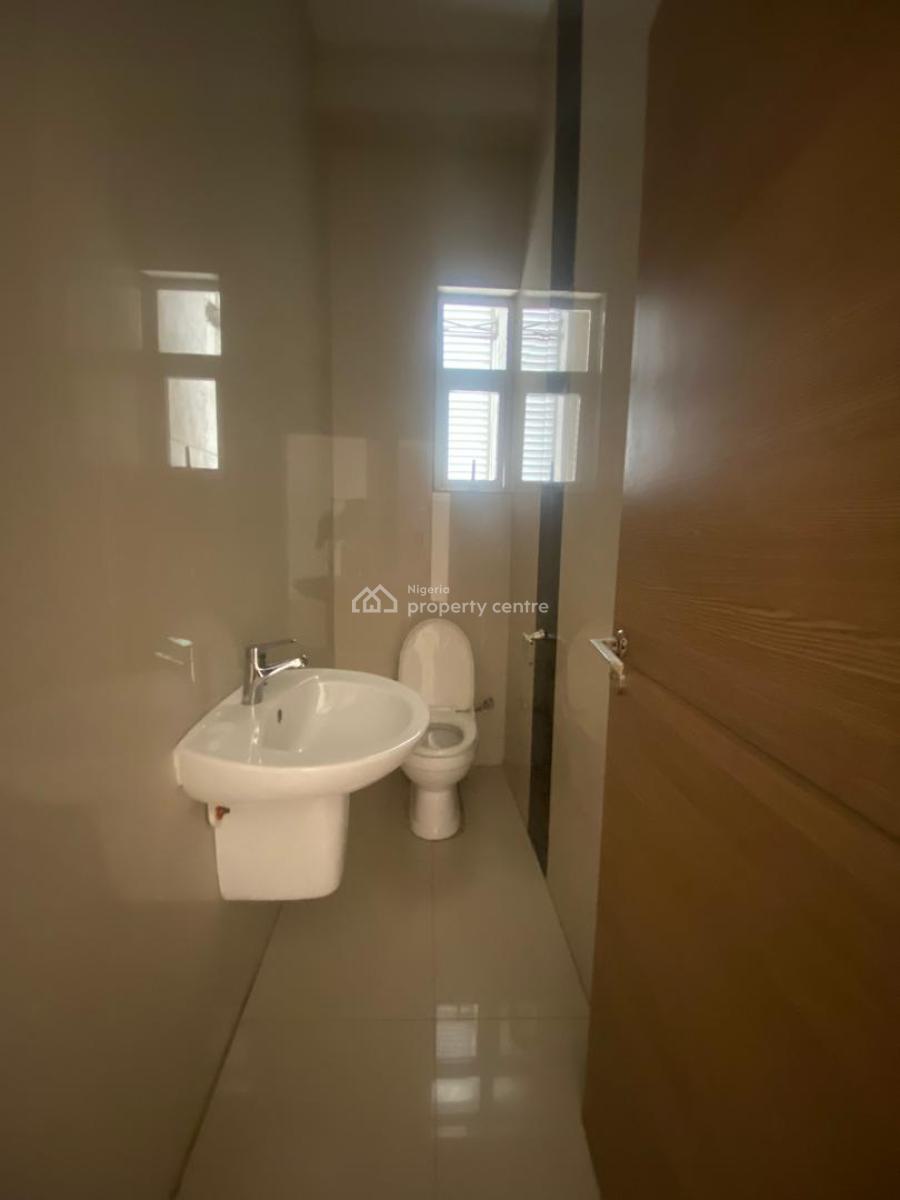 Standard 2 Bedroom Apartment, Victoria Island (vi), Lagos, Flat / Apartment for Rent