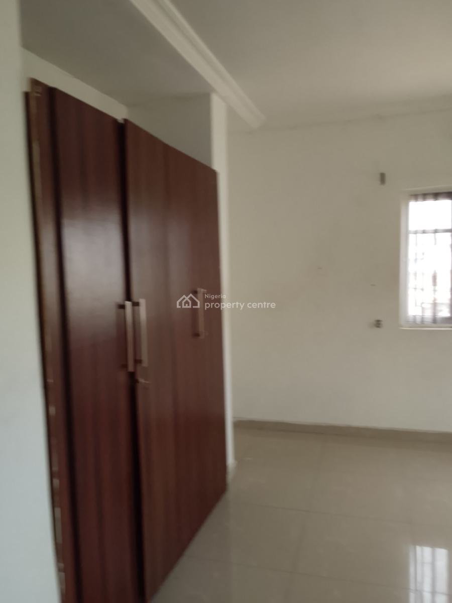 Spacious Office Space, Phase1, Lekki, Lagos, Flat / Apartment for Rent