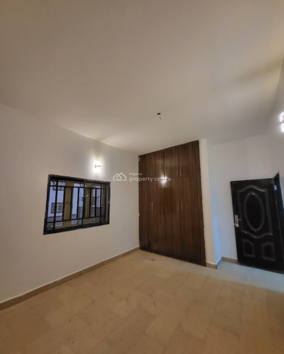 Luxurious Massive 2bedroom Flat, By Federal Old Secteriate, Garki, Abuja, Flat / Apartment for Rent