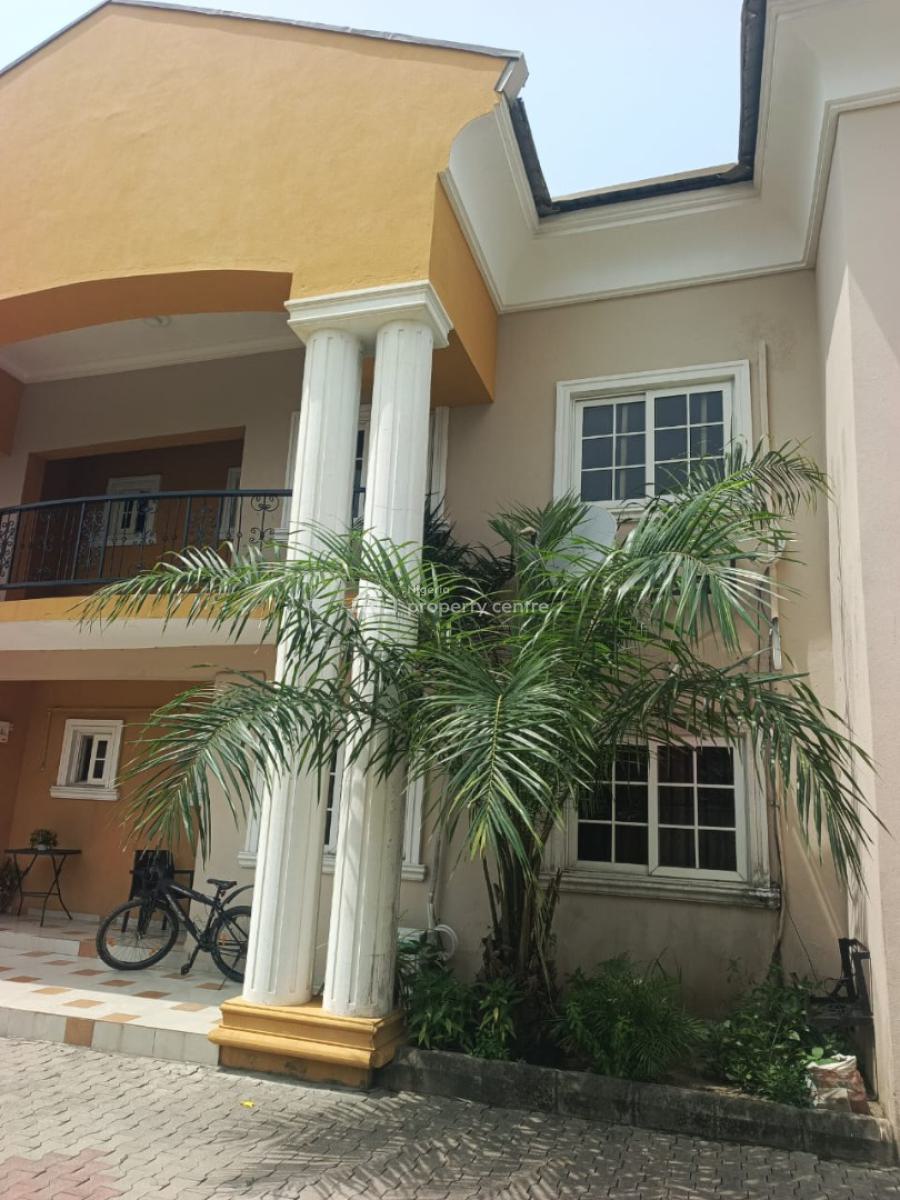 Self Service 3 Bedrooms Apartment at Lekki Phase 1., Lekki, Lekki Phase 1, Lekki, Lagos, Flat / Apartment for Rent