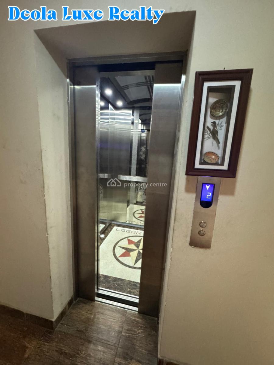 an Executive 3 Bedroom Serviced Apartment with Bq, Elevator, Lekki Phase 1, Lekki, Lagos, Flat / Apartment for Rent