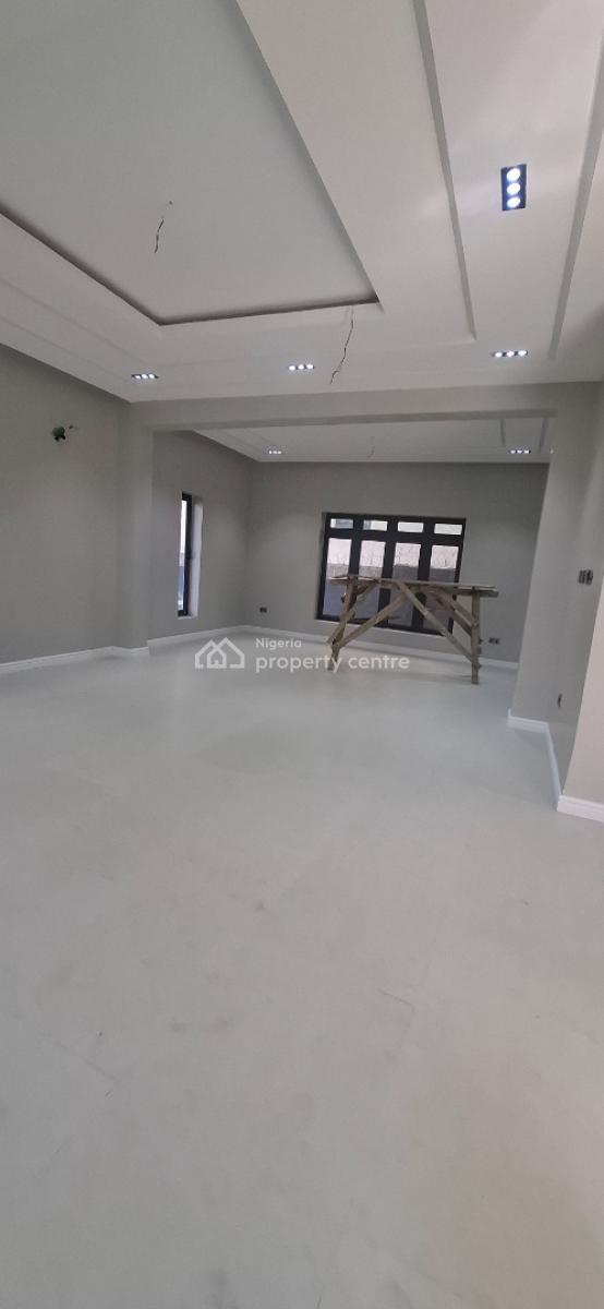 Standard 5 Bedroom Detached Duplex in an Estate, Guzape District, Abuja, Detached Duplex for Rent