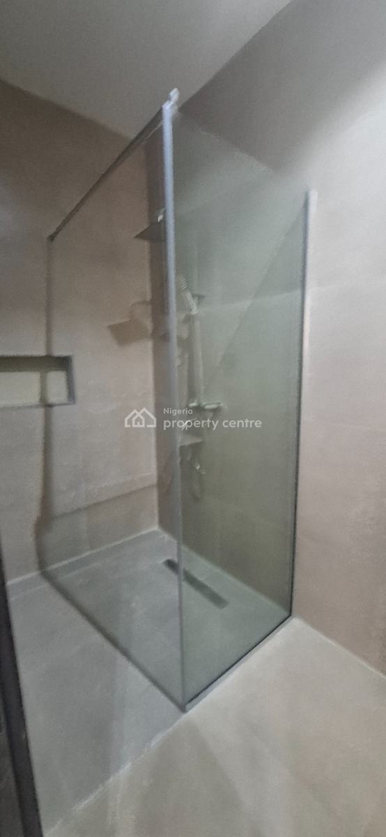 Standard 5 Bedroom Detached Duplex in an Estate, Guzape District, Abuja, Detached Duplex for Rent