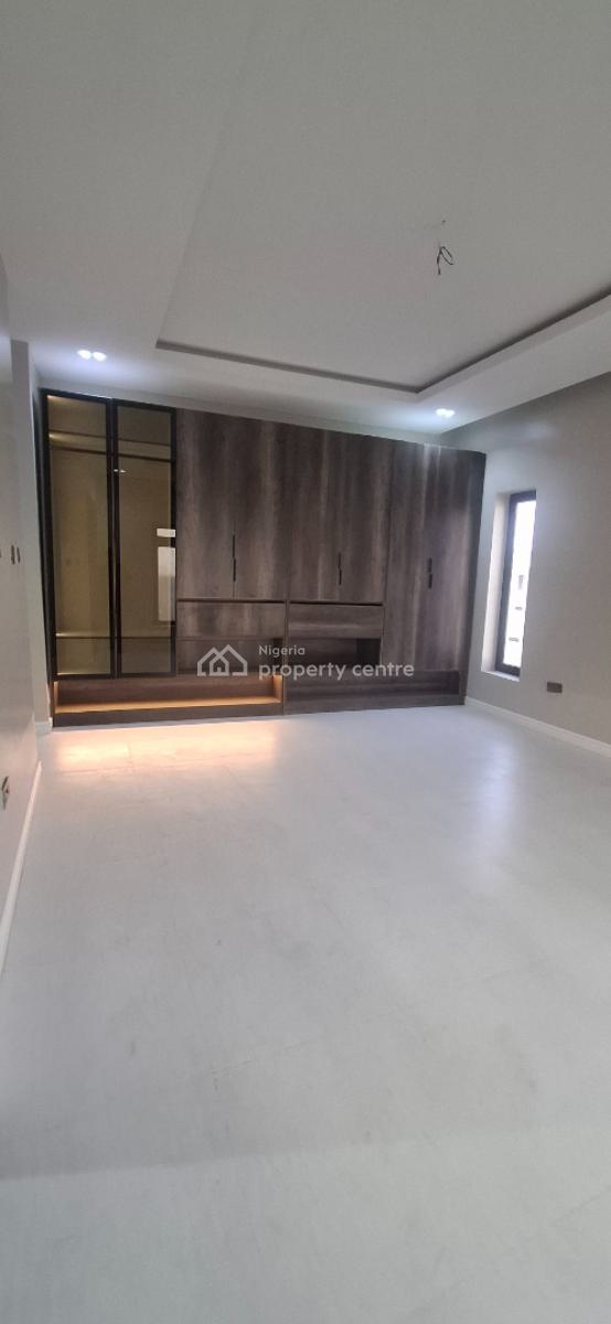 Standard 5 Bedroom Detached Duplex in an Estate, Guzape District, Abuja, Detached Duplex for Rent