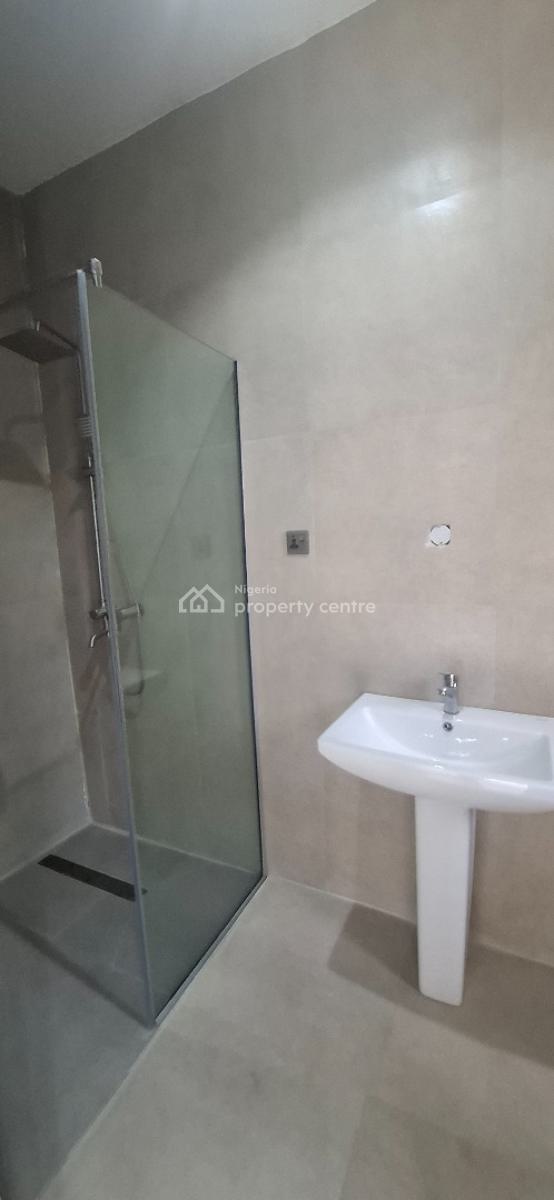 Standard 5 Bedroom Detached Duplex in an Estate, Guzape District, Abuja, Detached Duplex for Rent