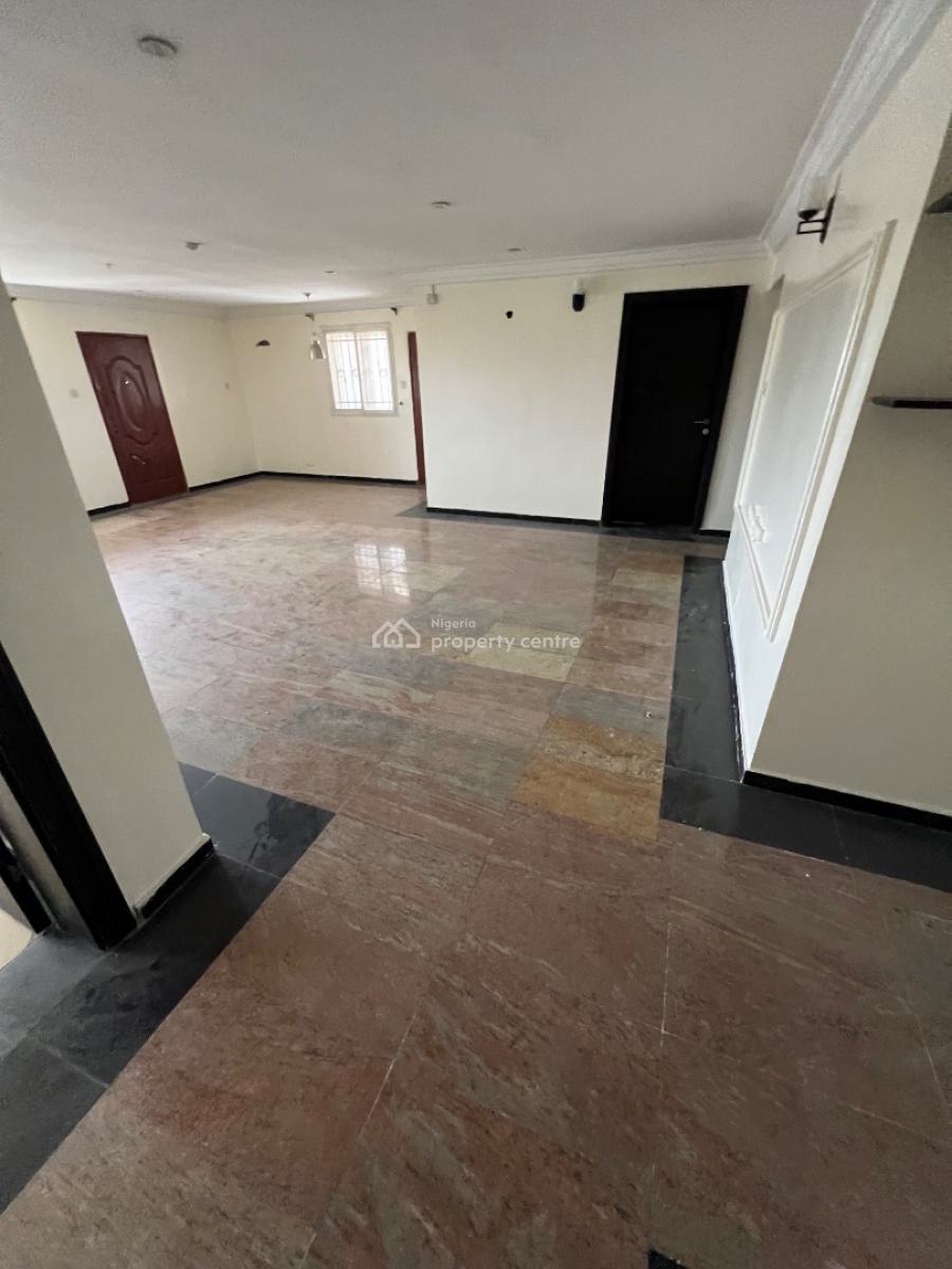 Massive and Exotic 3-bedroom Flat with Bq (and 8kva Solar Inverter), Lekki Phase 1, Lekki, Lagos, Flat / Apartment for Rent