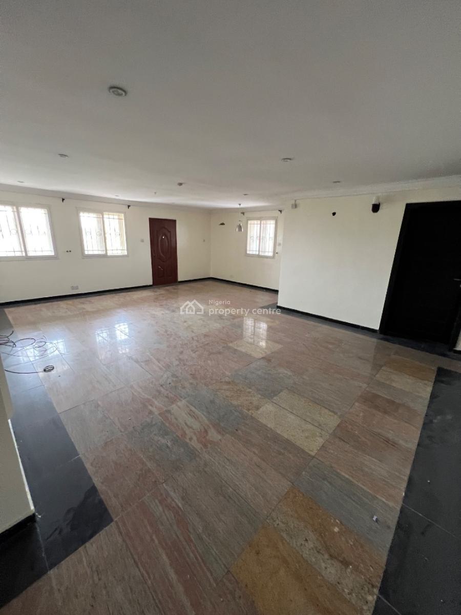 Massive and Exotic 3-bedroom Flat with Bq (and 8kva Solar Inverter), Lekki Phase 1, Lekki, Lagos, Flat / Apartment for Rent